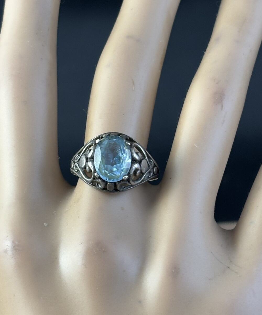 VTG KRF 925 Sterling Silver Oval Blue Topaz Scrollwork Ring Size 7 3/4 Signed
